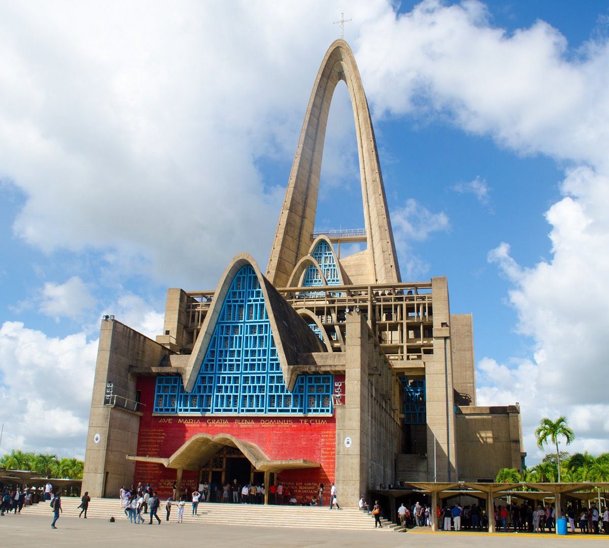 Basílica de Nuestra Señora de la Altagracia, en Higüey.